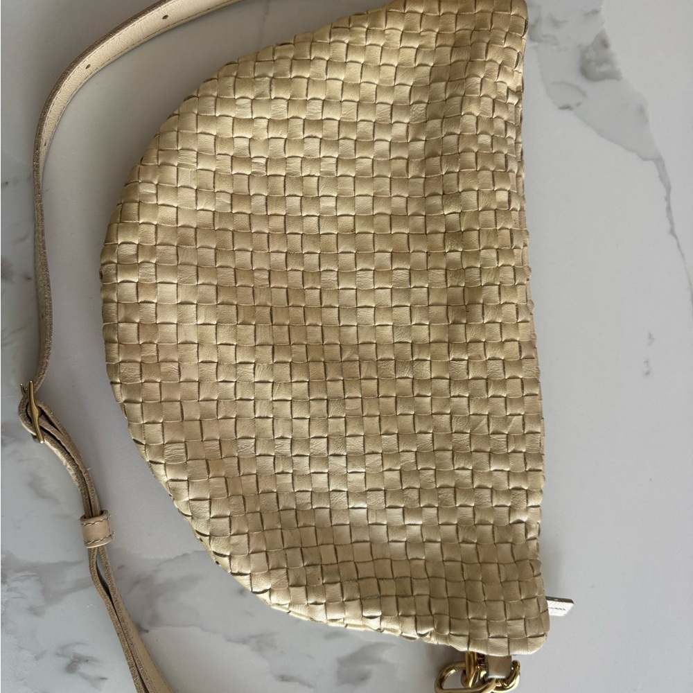 Clare V Woven Cream Shoulder Bag - Picture 3 of 8